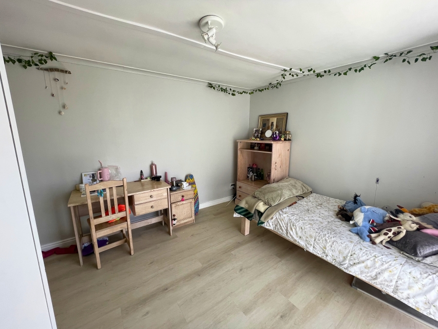 4 Bedroom Property for Sale in Langeberg Village Western Cape